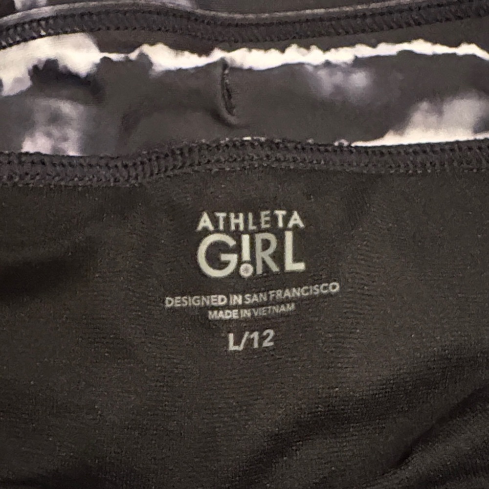 Athleta Black and White Tie-Dye Kids Swim Set - Picture 3 of 6
